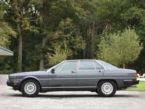 Immagine 2/7 di Maserati Quattroporte 4900 (1985)