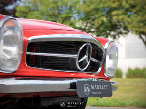 Image 25/70 of Mercedes-Benz 280 SL (1969)