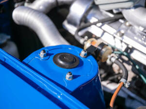 Image 15/49 de Triumph Stag (1977)