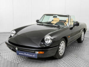 Bild 18/50 von Alfa Romeo 2.0 Spider (1991)