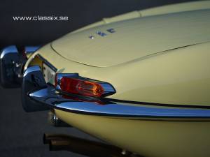Immagine 6/23 di Jaguar E-Type (1968)