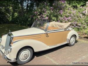 Image 10/38 of Mercedes-Benz 220 Cabriolet A (1954)
