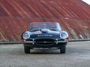 Bild 5/35 von Jaguar E-Type 4.2 (1967)