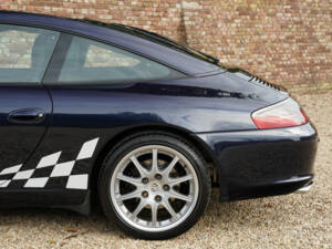 Image 39/50 of Porsche 911 Carrera (2003)