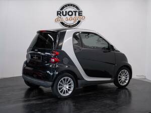 Image 6/40 of Smart Fortwo (2008)