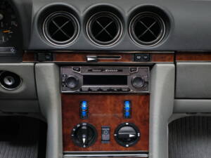 Image 21/30 de Mercedes-Benz 300 SL (1986)