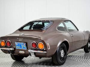 Image 13/50 of Opel GT&#x2F;J 1900 (1971)