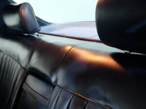 Image 17/31 of Mercedes-Benz 500 SEL (1987)
