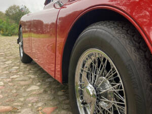 Image 12/51 de Jaguar XK 150 3.8 S FHC (1960)