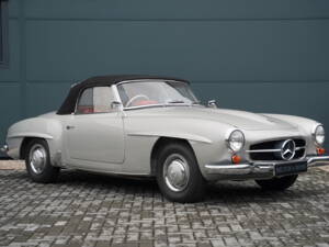 Image 9/50 of Mercedes-Benz 190 SL (1960)