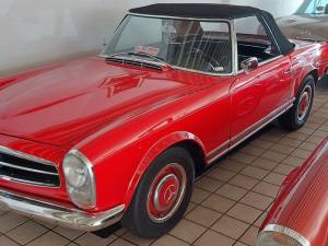 Image 2/7 of Mercedes-Benz 230 SL (1964)