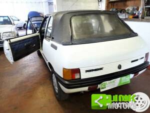 Bild 6/10 von Peugeot 205 CJ (1990)