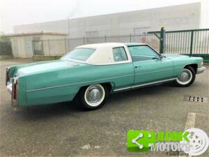 Bild 6/10 von Cadillac Coupe DeVille (1976)