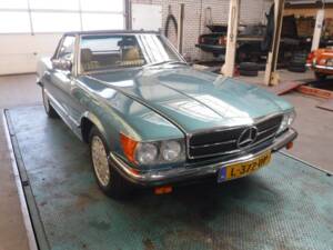 Imagen 24/50 de Mercedes-Benz 380 SL (1981)