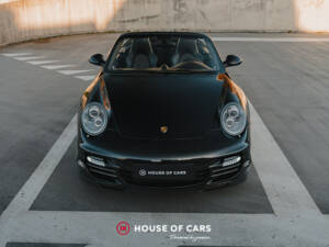 Immagine 3/50 di Porsche 911 Turbo S (2011)