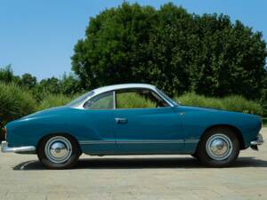 Immagine 13/50 di Volkswagen Karmann Ghia 1200 (1963)