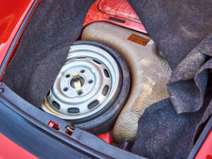 Image 34/44 of Porsche 911 SC 3.0 (1983)