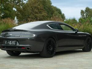 Bild 4/50 von Aston Martin Rapide (2010)