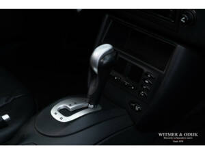Image 15/28 of Porsche 911 Carrera (2000)