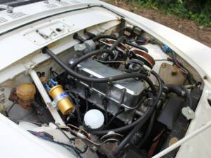 Image 18/23 of Sunbeam Alpine Mk V (1966)