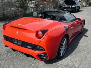 Image 4/49 of Ferrari California 30 (2013)