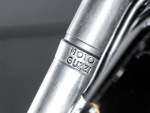 Afbeelding 46/50 van Moto Guzzi DUMMY (1972)