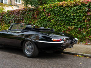 Afbeelding 12/22 van Jaguar E-Type V12 (1971)