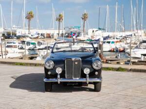 Image 18/96 of Arnolt-MG Cabriolet Bertone (1953)