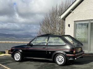 Bild 24/37 von Ford Fiesta XR2 (1984)