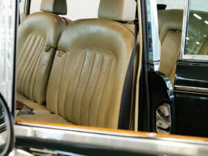 Immagine 22/23 di Rolls-Royce Silver Shadow I (1971)