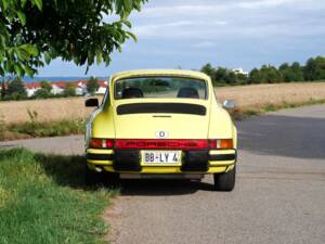 Bild 20/47 von Porsche 912 E (1976)