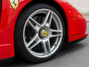 Bild 11/29 von Ferrari Enzo Ferrari (2002)