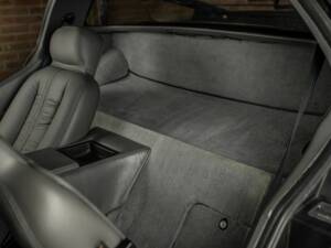 Image 39/66 of DeLorean DMC-12 (1981)