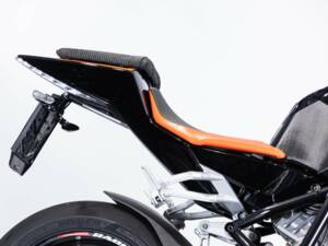 Imagen 8/50 de KTM DUMMY (2011)