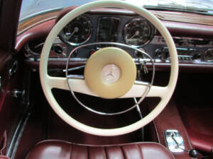 Bild 26/26 von Mercedes-Benz 280 SL (1969)