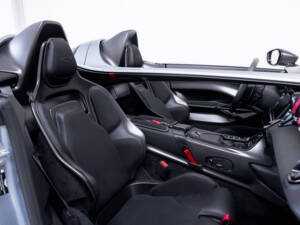Bild 22/47 von Aston Martin V12 Speedster (2021)