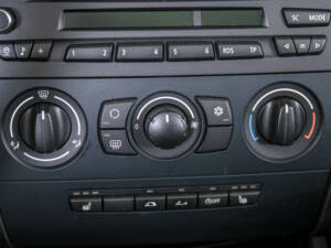 Image 21/50 of BMW 120d (2008)