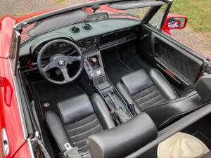 Image 5/5 de Alfa Romeo 2.0 Spider (1992)