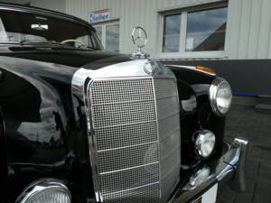 Imagen 21/24 de Mercedes-Benz 220 SE Cabriolet (1959)