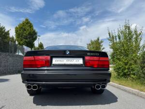 Image 5/37 of BMW 850i (1991)
