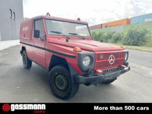Image 2/15 of Mercedes-Benz 250 GD Wolf (LWB) (1994)