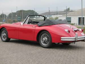 Afbeelding 3/7 van Jaguar XK 150 SE DHC (1958)