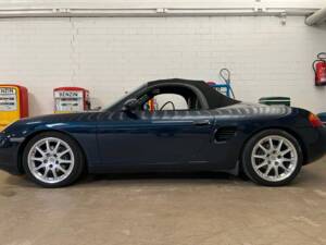 Image 15/18 of Porsche Boxster (1998)