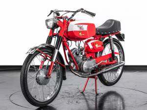 Image 3/11 of Moto Morini DUMMY (1968)