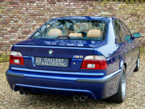 Immagine 12/50 di BMW M5 (2002)