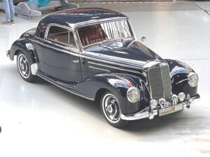 Bild 17/53 von Mercedes-Benz 220 Coupe (1955)