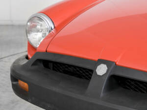 Image 34/50 of MG MGB (1976)