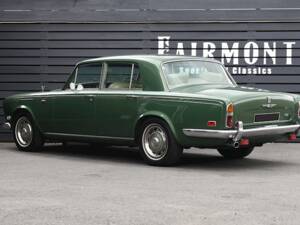 Image 14/43 of Rolls-Royce Silver Shadow I (1977)