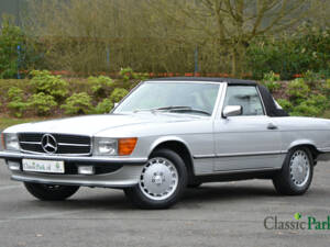 Immagine 4/50 di Mercedes-Benz 300 SL (1986)