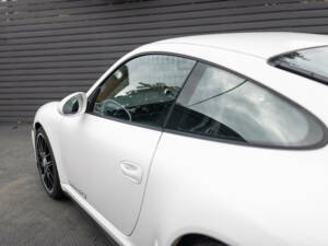 Bild 36/38 von Porsche 911 Carrera GTS (2011)
